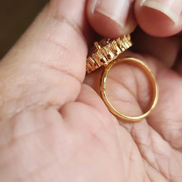 American Diamond Accented Gold Adjustable Ring. - Picture 3 of 6